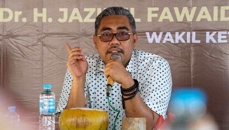 Gus Jazil Ingin Kades se-Pulau Bawean Kembangkan Potensi Daerahnya